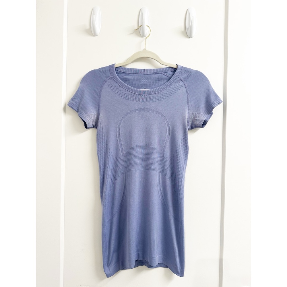 Lululemon Swiftly Tech Short Sleeve Shirt Hip Length - Purple - size 4-6